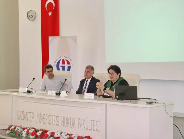 Gaziantep'te 'Bağımlı Olma Farkında Ol' Söyleşisi Düzenlendi