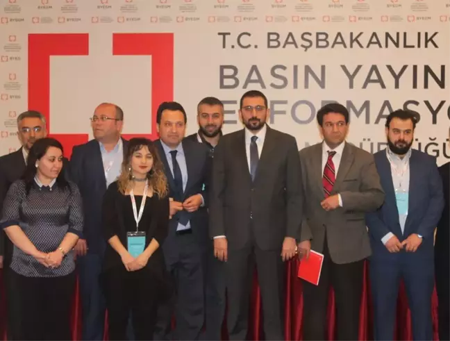 Cumhurbaşkanı Başdanışmanı Akış: