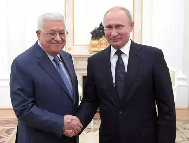 Rusya Devlet Başkanı Putin, Filistin Devlet Başkanı Abbas ile Görüştü