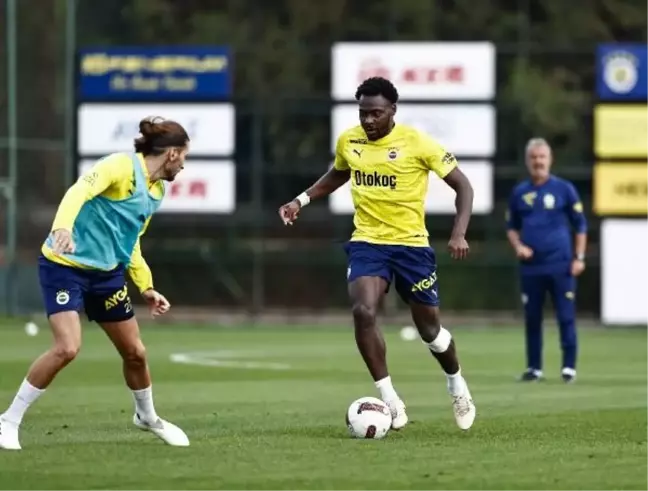 Fenerbahçe'de Emre Mor'un sakatlığı sona erdi