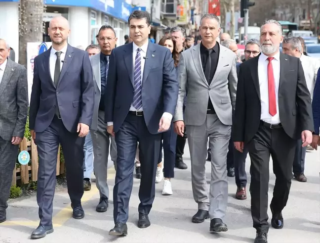 DP Genel Başkanı Gültekin Uysal Manisa'da seçim çalışmalarını sürdürdü