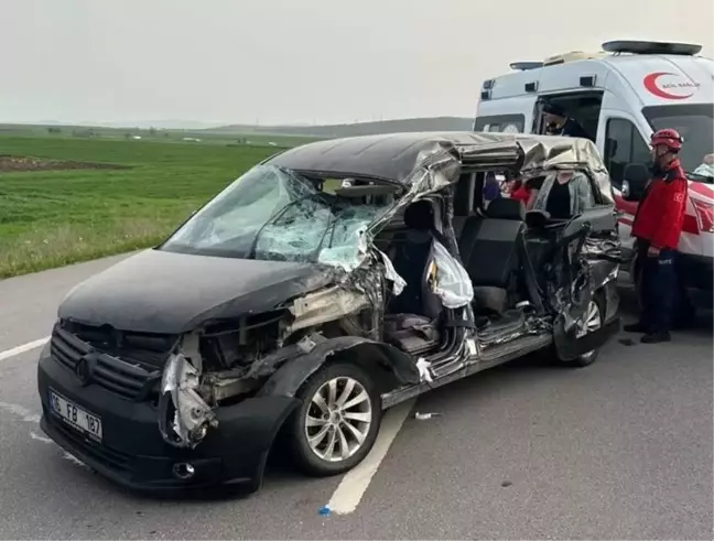 Balıkesir Gönen'de trafik kazası: 1 ölü, 3 yaralı