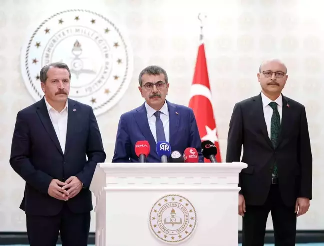 Milli Eğitim Bakanı, öğretmenlere yönelik şiddete cezaların artırılmasını teklif etti
