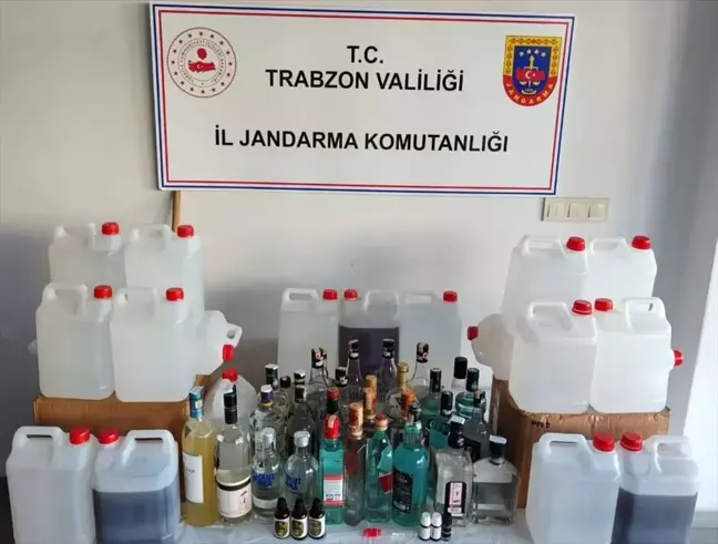 Trabzon'da 44 Litre Sahte İçki ve 70 Litre Bandrolsüz Etil Alkol Ele Geçirildi