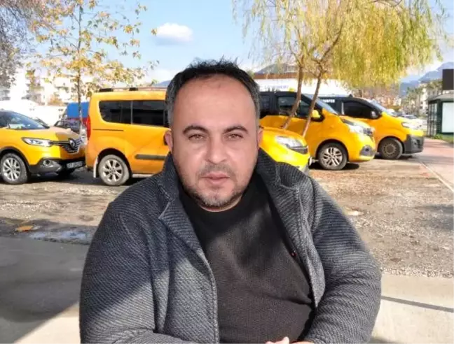 'Jandarma komutanıyım' diyen dolandırıcının planını, taksici bozdu