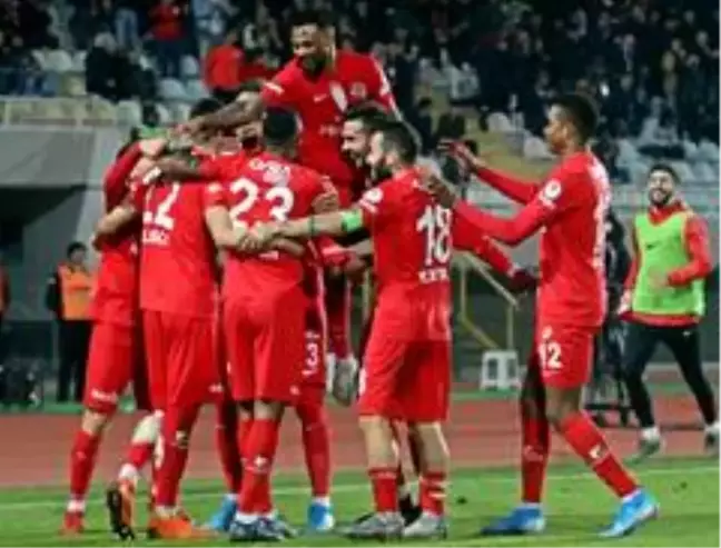 Antalyaspor deplasmanda gülüyor