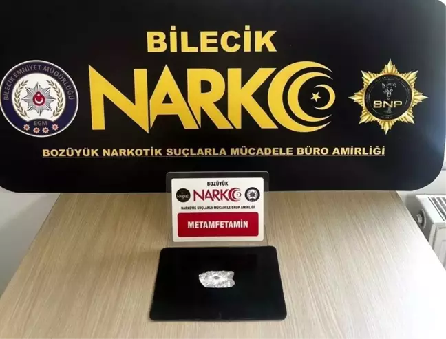 Bilecik'te Uyuşturucu Operasyonu: 1 Gram Metamfetamin Ele Geçirildi