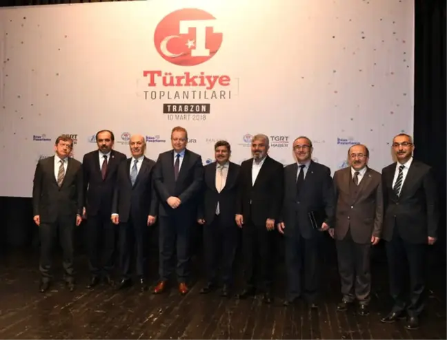 Türkiye Gazetesi Yazarları Trabzon'da Okuyucularıyla Buluştu