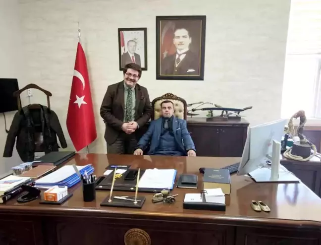 Down sendromlu Kemal, kaymakam koltuğuna oturdu