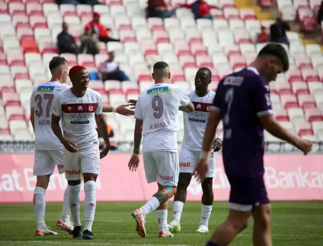 Ziraat Türkiye Kupası'nda Sivasspor Artvin Hopaspor'u 4-0 mağlup etti