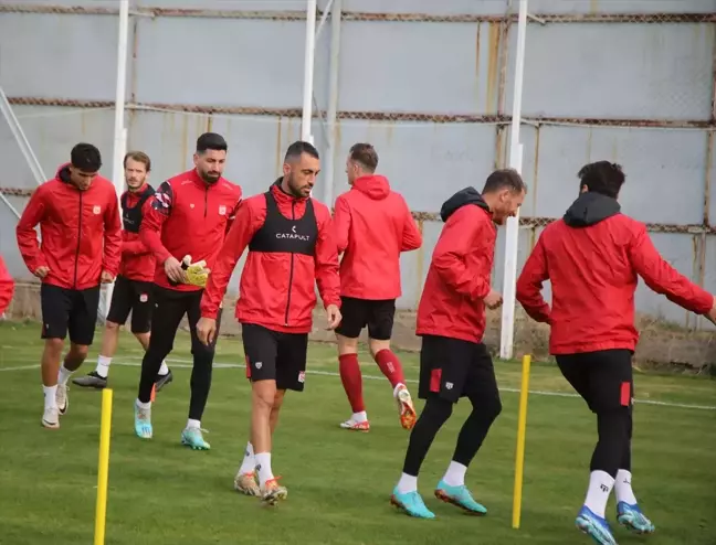 EMS Yapı Sivasspor, VavaCars Fatih Karagümrük maçı için hazırlıklarını tamamladı