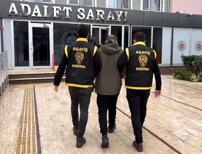 Bandırma'da Silahlı Yağma Suçundan Aranan Şahıs Yakalandı