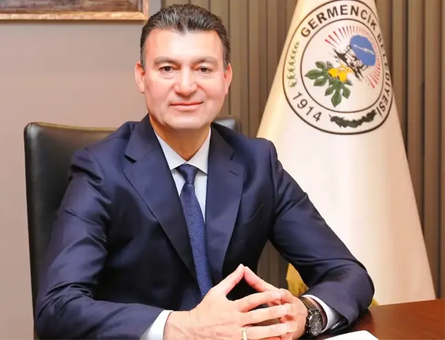 Ümmet Akın;