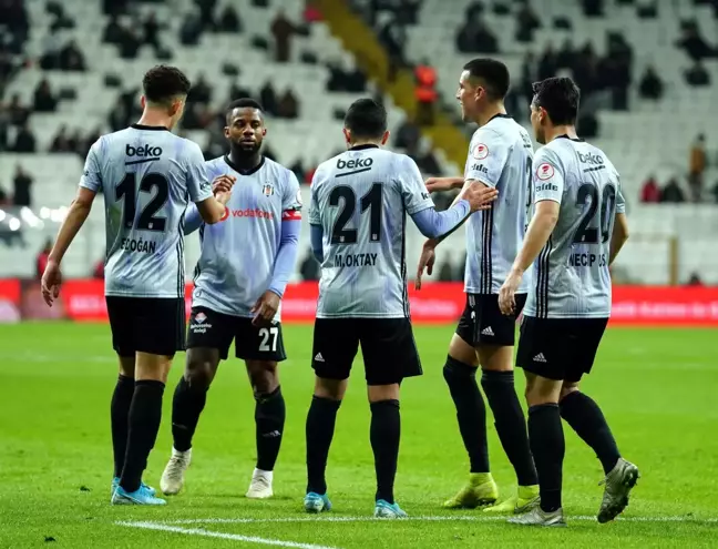 Ziraat Türkiye Kupası'nda Beşiktaş evinde ağırladığı Erzincanspor'u 3-0 mağlup etti