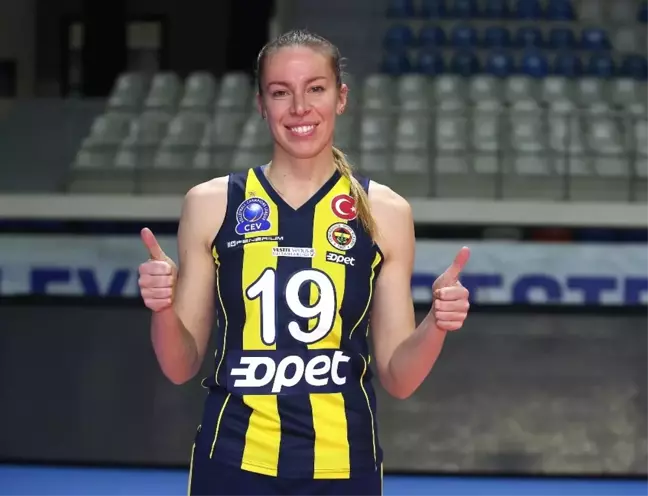 Rabadzhieva Fenerbahçe Opet'te