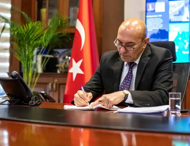 İzmir Büyükşehir Belediyesi, Yılbaşı Şenliğini İptal Etti