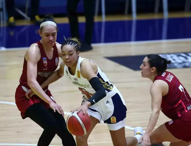 Fenerbahçe Kadın Basketbol Takımı Melikgazi Kayseri'yi Yendi