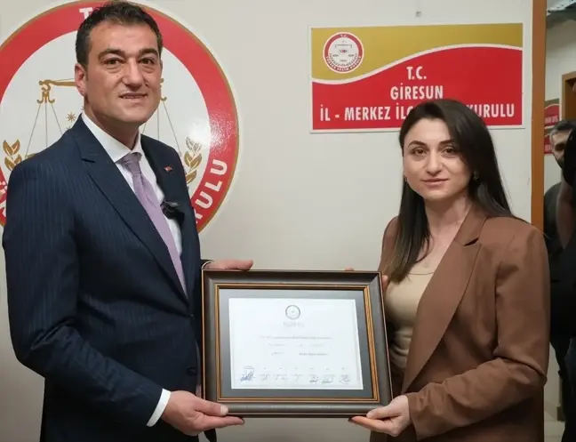 CHP'den Giresun Belediye Başkanı Fuat Köse göreve başladı