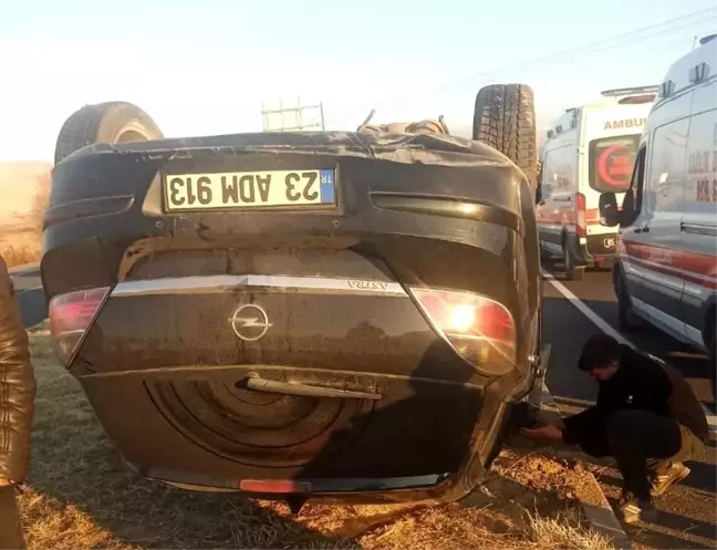 Van'da Trafik Kazası: İki Kişi Yaralandı