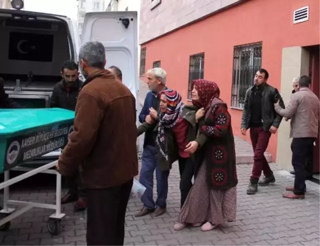 Kayseri'de yangında ölen iki kardeşin cenazesi Hatay'a gönderildi