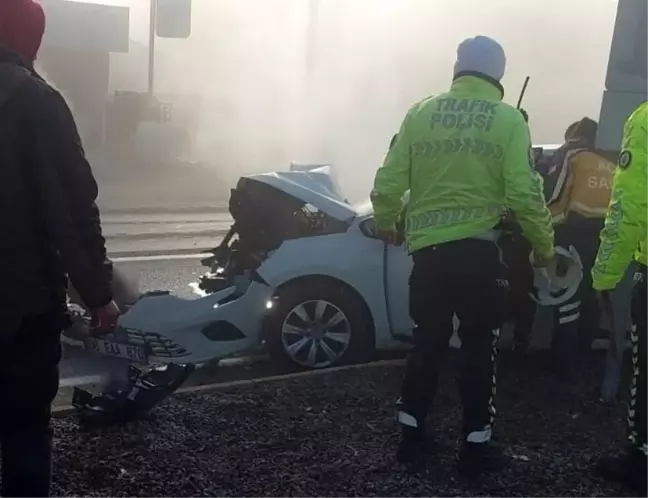 Konya'da Trafik Kazası: 3 Yaralı