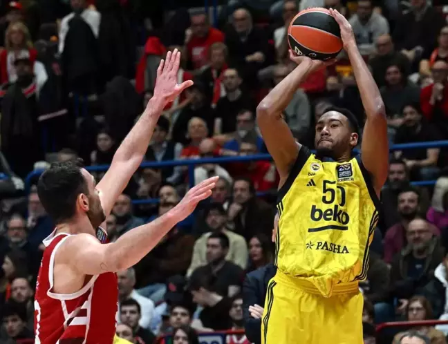 Fenerbahçe ve A. Efes Euroleague'de Galip Geldi