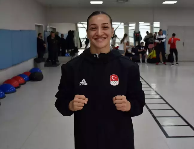 Buse Naz Çakıroğlu, Paris 2024 Olimpiyatları'nda altın madalya hedefliyor