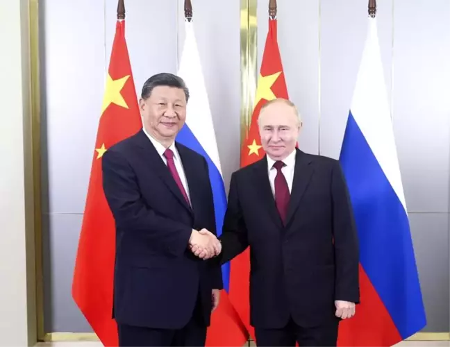 Xi Jinping, Çin ve Rusya arasındaki stratejik uyumu güçlendirmeye çağırıyor