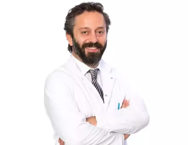 Kök Hücre Tedavisi Ameliyatın Alternatifi Değildir'