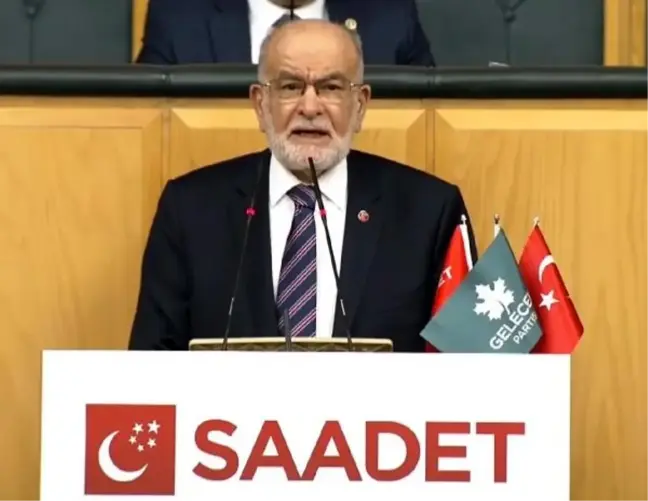 Karamollaoğlu ve Davutoğlu 50+1 Tartışmasını Eleştirdi