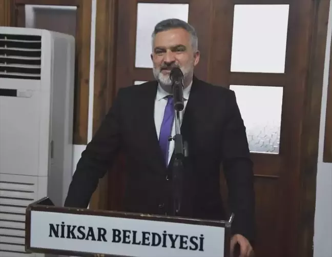 Niksar Belediye Başkanı Tebrikleri Aşevine Bağış Yapılmasını İstedi
