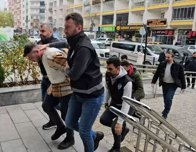 Çorum'da Alacak Meselesi Kanlı Bitti: Bir Kişi Bıçakla Öldürüldü