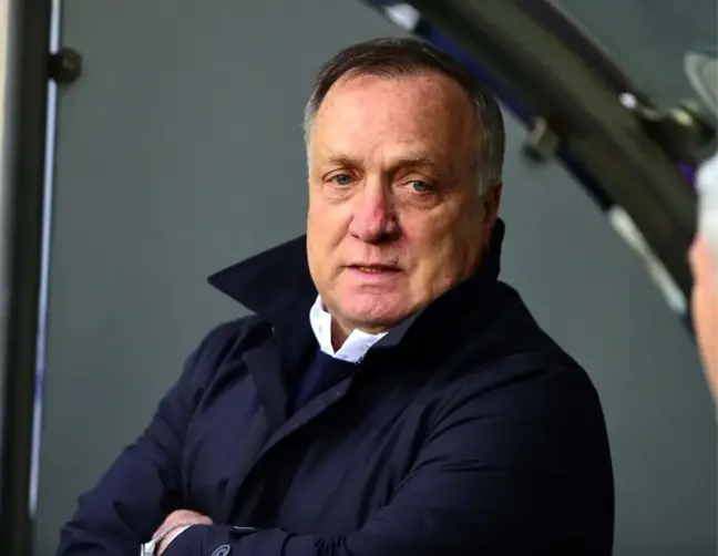 Dick Advocaat'tan Van Persie Kararı