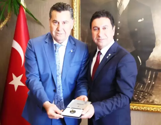 Bodrum Belediye Başkanı Aras Görevi Kocadon'dan Devraldı