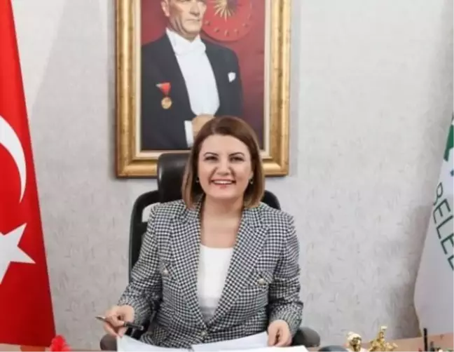İzmit Belediye Başkanı Fatma Kaplan Hürriyet kimdir? Çalar Saat konuğu Fatma Kaplan Hürriyet kaç yaşında, nereli?