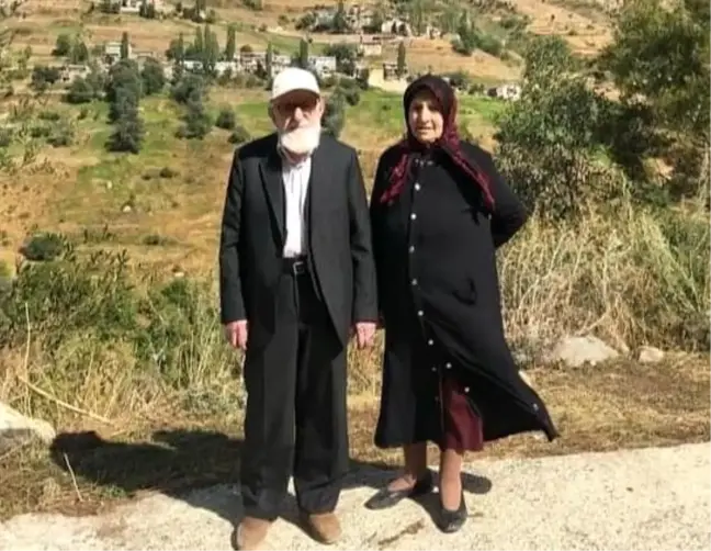AK Parti Artvin Milletvekili Faruk Çelik'in Annesi Hayatını Kaybetti
