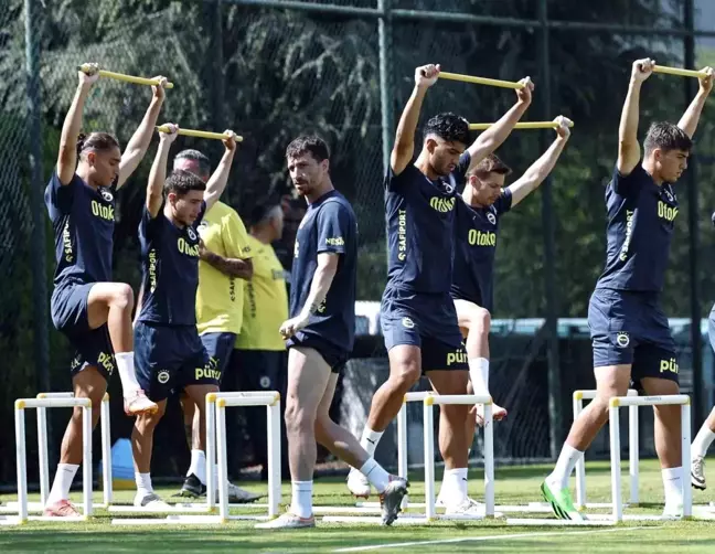 Fenerbahçe, yeni sezon hazırlıklarına devam ediyor