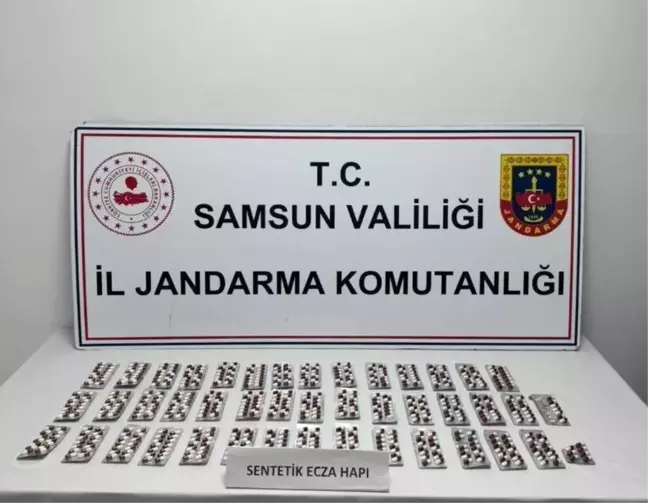 Samsun'da Uyuşturucu Operasyonu: 947 Sentetik Ecza Hap Ele Geçirildi