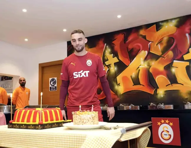 Galatasaray, Berkan Kutlu'nun Doğum Gününü Kutladı