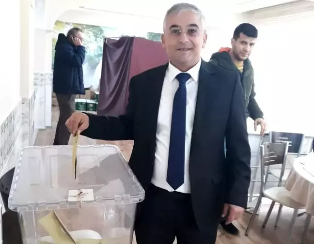 20 yıldır sekreterliğini yaptığı Ziraat Odasının Başkanlığına seçildi