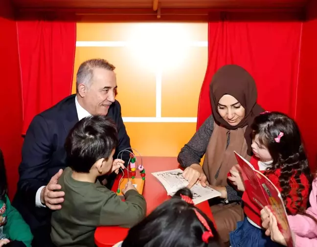 Sultangazi'de çocuklara okumayı sevdiren etkinlik: Kütüp-Anne ve Çocuk Saati