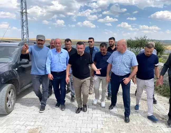 AK Parti Kars Milletvekili Adem Çalkın, Susuz'da kilitli park taş yolu yapım çalışmalarını inceledi