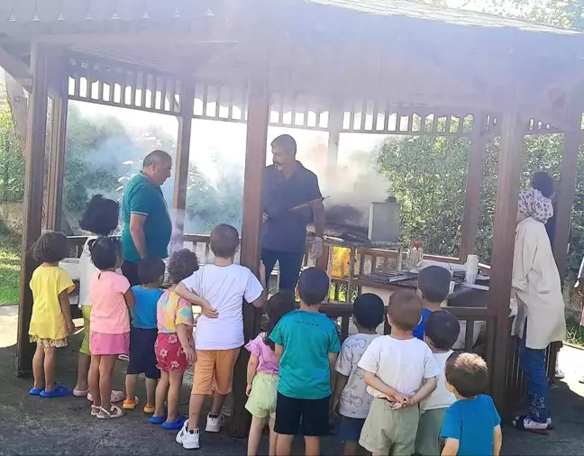 Düzce'de Fehmi Öney Sevgi Evlerinde Mangal Partisi Düzenlendi