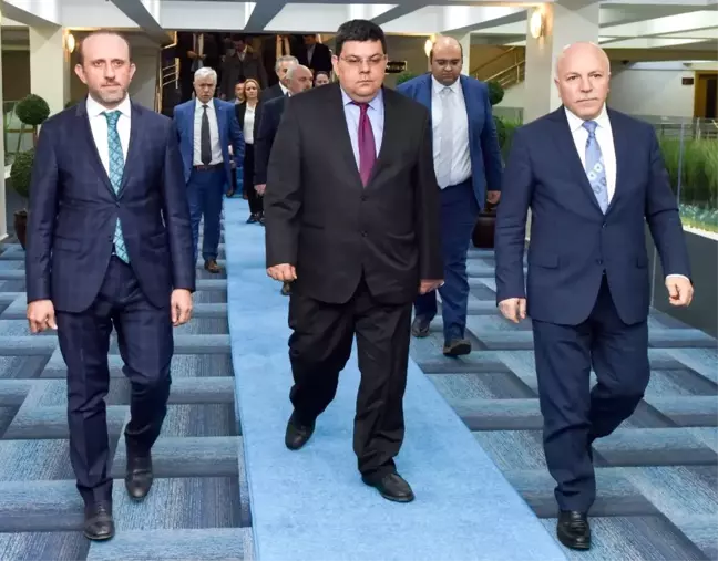 KKTC Milli Eğitim ve Kültür Bakanı Berova'dan, Başkan Sekmen'e Ziyaret