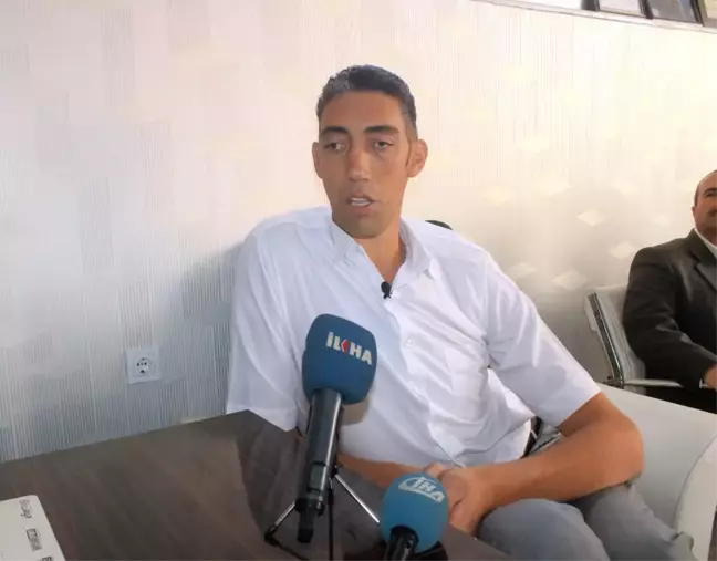 Türkiye'de Hak Ettiğim Değeri Görmüyorum