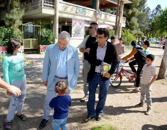 Başkan Pınarbaşı, Halkla İçiçe