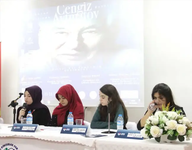 Cengiz Aytmatov Gaziantep'te Anılıyor