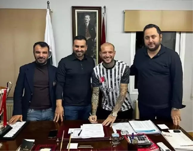 Kuşadasıspor, Yunus Emre Karaman'ı transfer etti