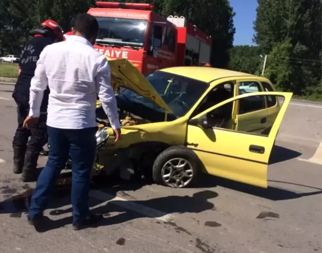 Sakarya'da Trafik Kazası: 7 Yaralı