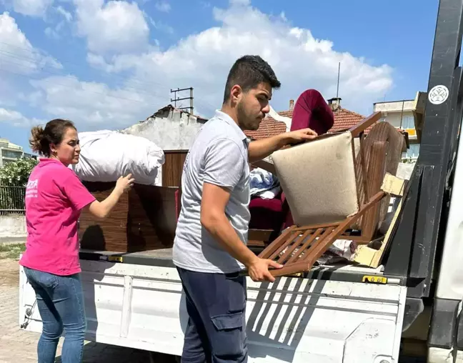 Germencik Belediyesi İkinci El Eşyaları İhtiyaç Sahiplerine Ulaştırıyor